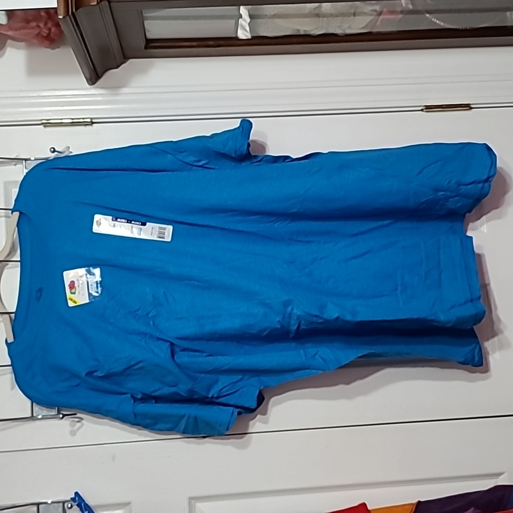Tee